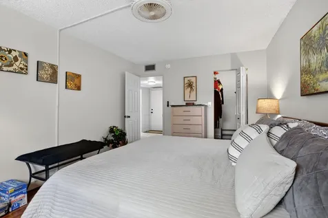 5640 SW 3rd Place Margate FL 33068