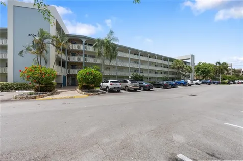 3004 Portofino Isle Coconut Creek FL 33066