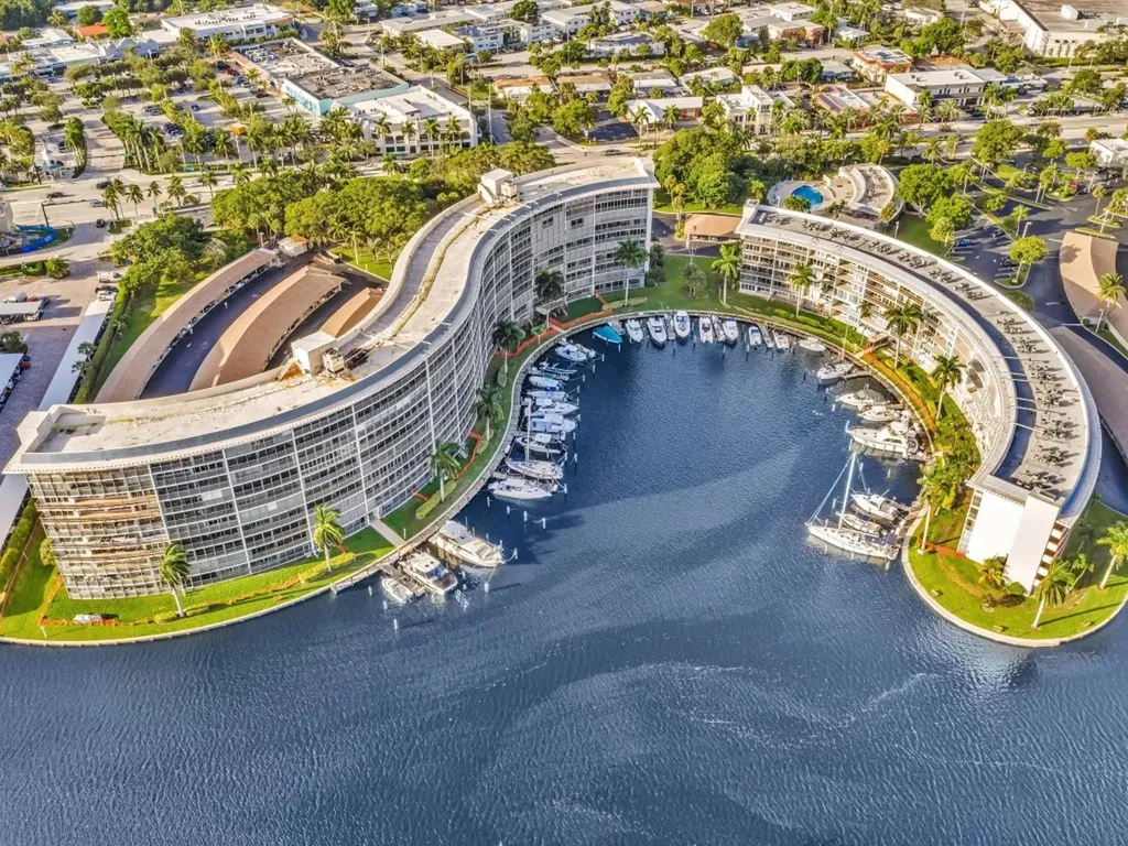 1537 E Hillsboro Boulevard Deerfield Beach FL 33441