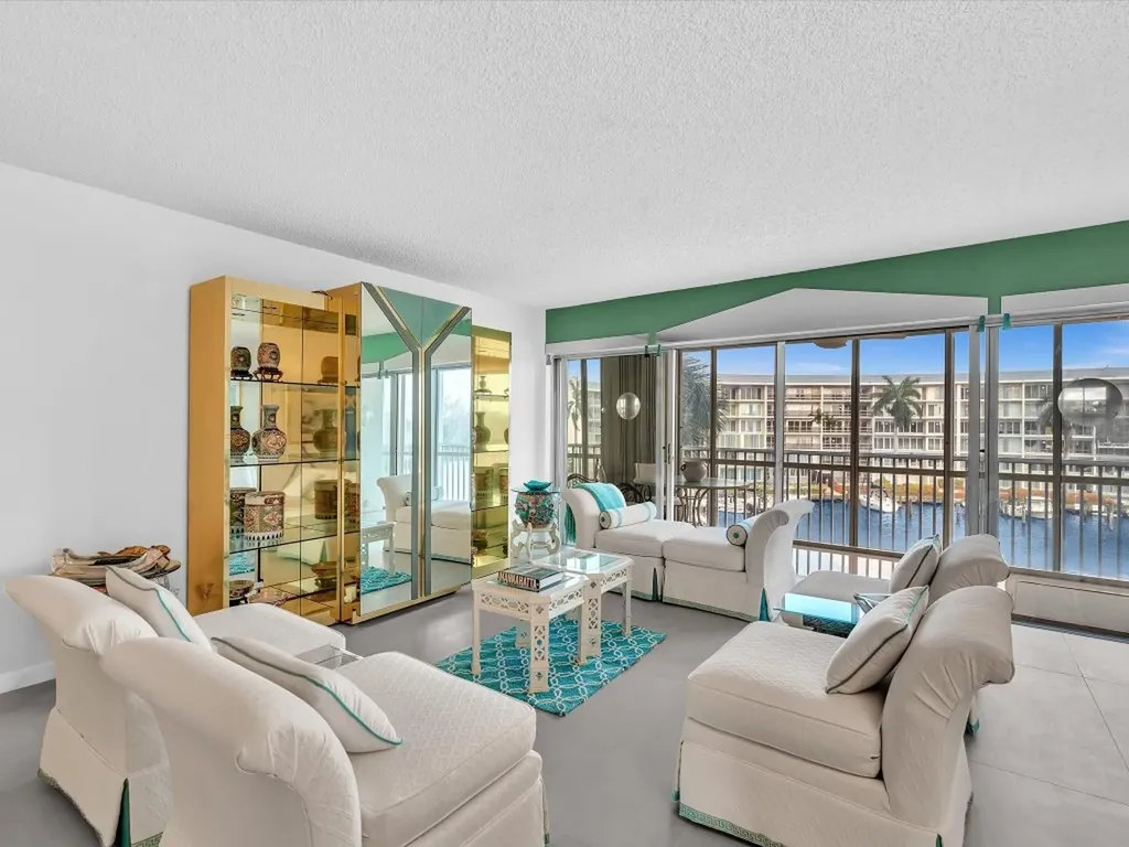 1537 E Hillsboro Boulevard Deerfield Beach FL 33441