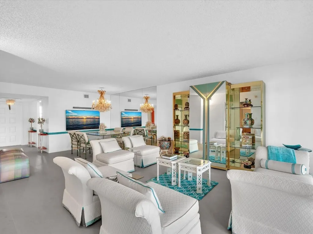 1537 E Hillsboro Boulevard Deerfield Beach FL 33441