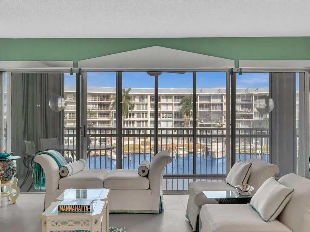 1537 E Hillsboro Boulevard Deerfield Beach FL 33441