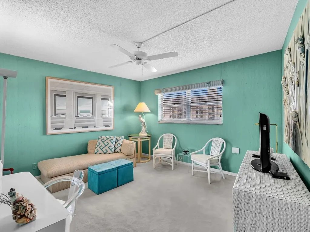 1537 E Hillsboro Boulevard Deerfield Beach FL 33441