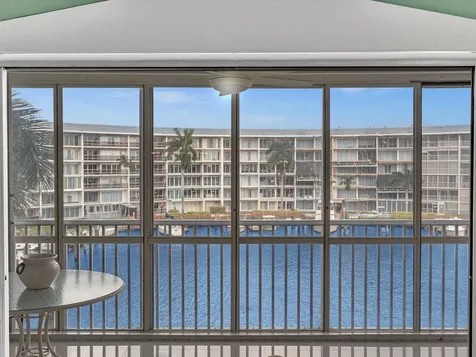 1537 E Hillsboro Boulevard Deerfield Beach FL 33441