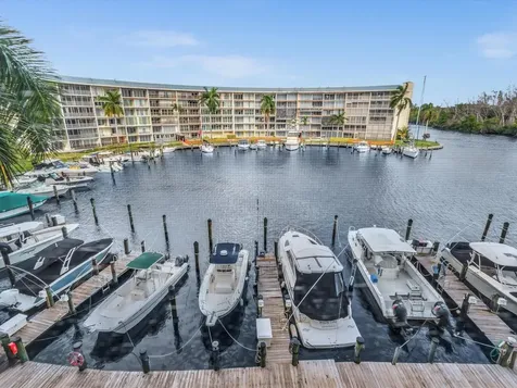 1537 E Hillsboro Boulevard Deerfield Beach FL 33441