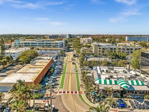 1537 E Hillsboro Boulevard Deerfield Beach FL 33441