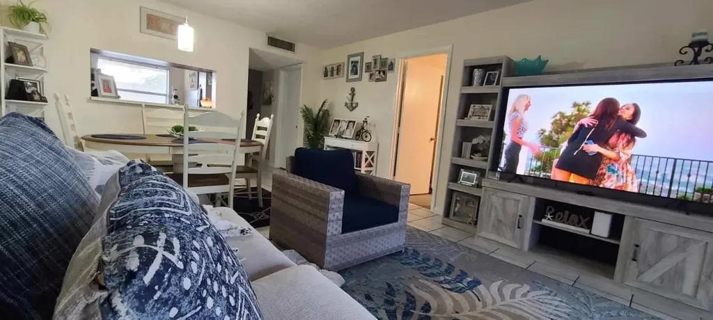 1278 S Military Trail Deerfield Beach FL 33442