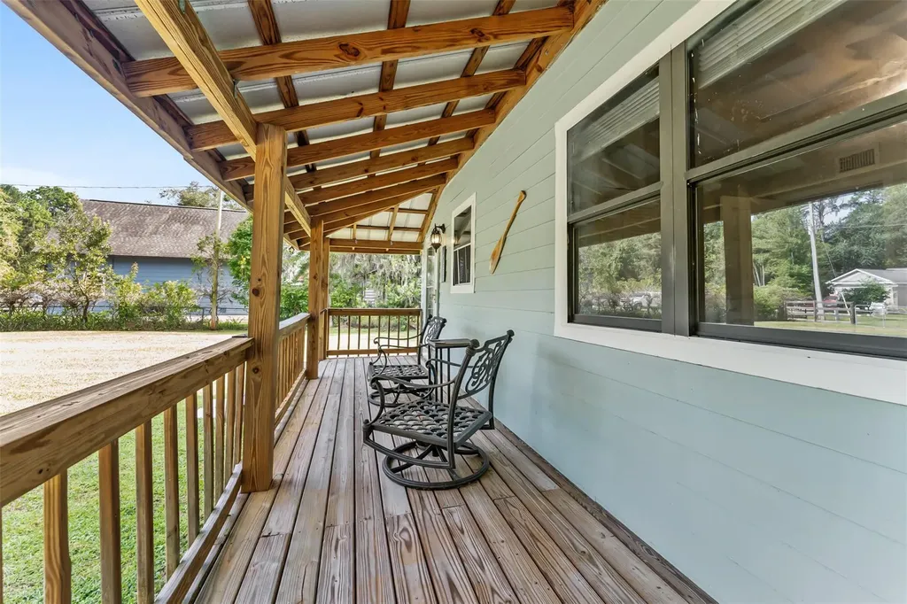 115 Flora Terrace Florahome FL 32640