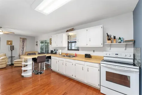 115 Flora Terrace Florahome FL 32640