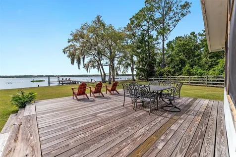 115 Flora Terrace Florahome FL 32640