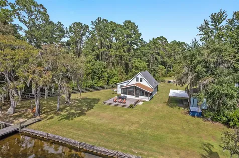 115 Flora Terrace Florahome FL 32640