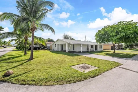 300 NE 43rd Street Oakland Park FL 33334