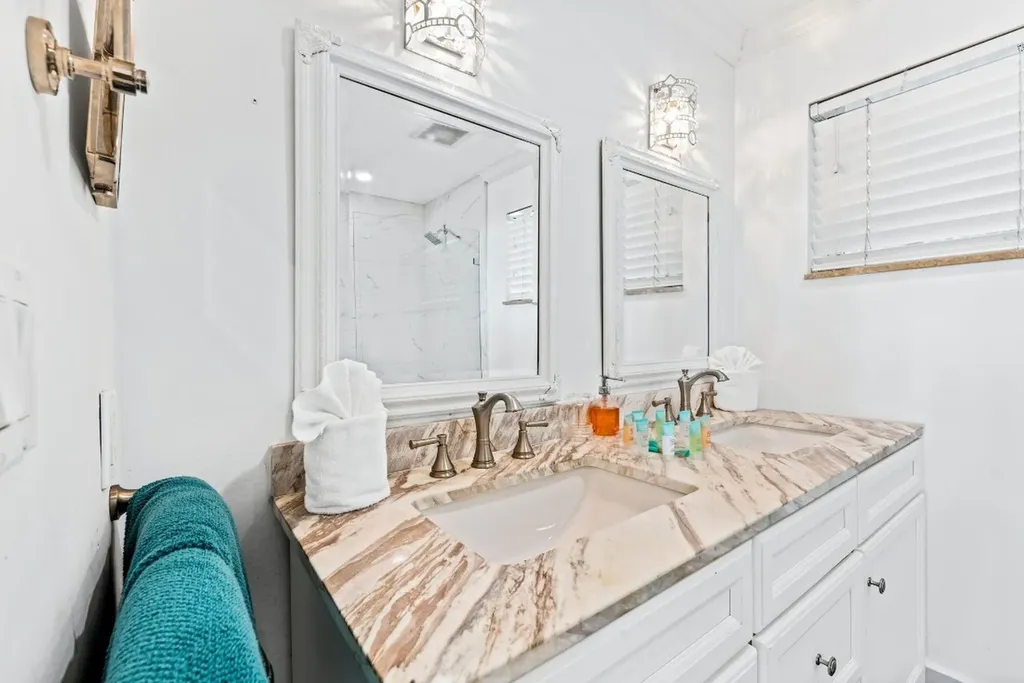 1799 N Fort Lauderdale Beach Boulevard Fort Lauderdale FL 33305