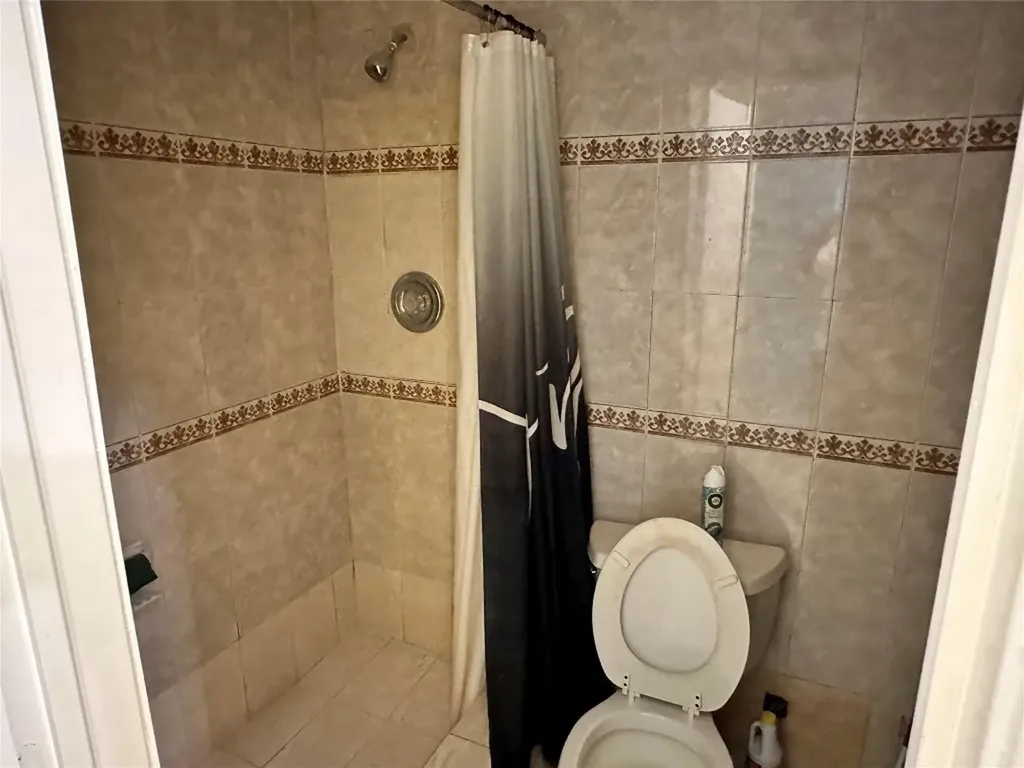 5900 NW 17th Place Sunrise FL 33313
