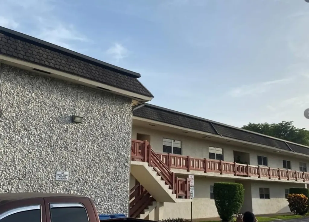 5900 NW 17th Place Sunrise FL 33313