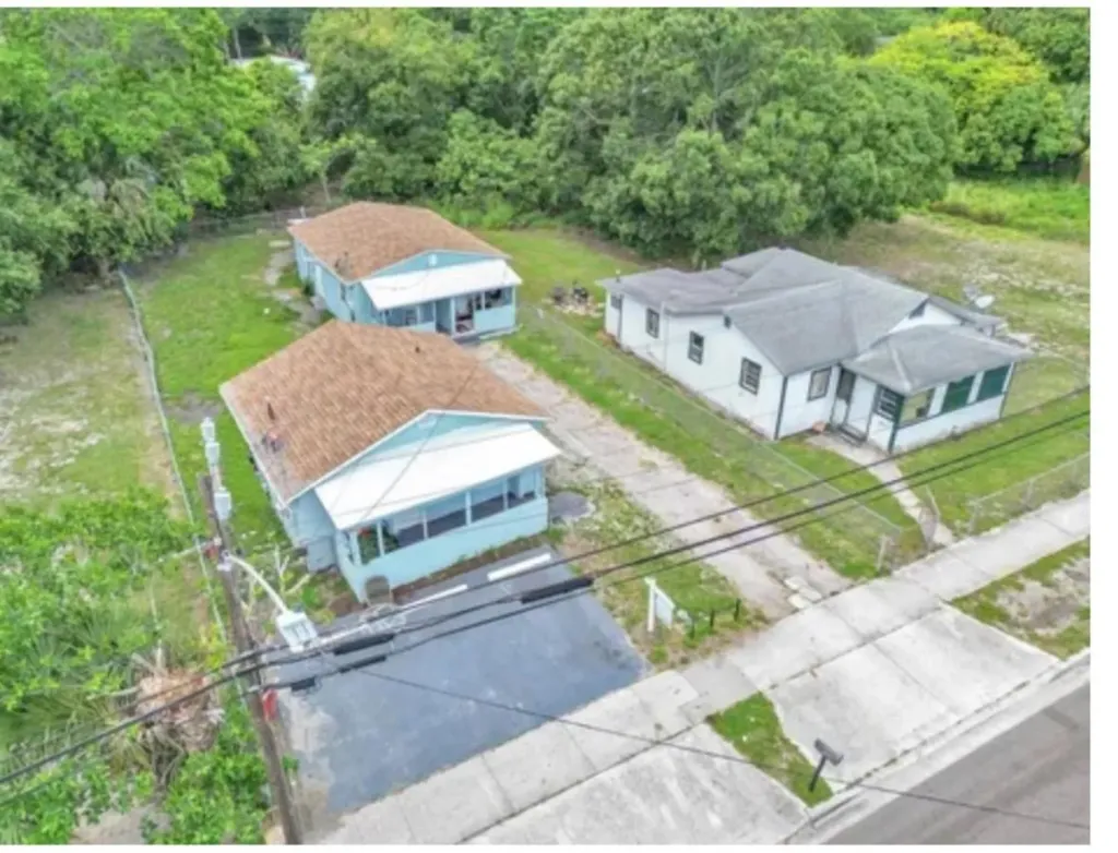 513 N 17th Street Fort Pierce FL 34950