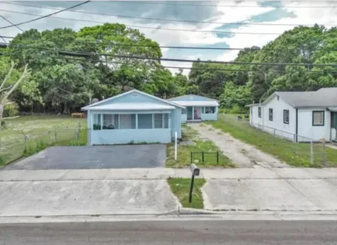513 N 17th Street Fort Pierce FL 34950