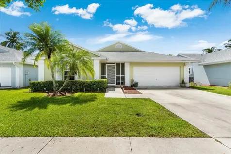 2690 SE 7th Place Homestead FL 33033