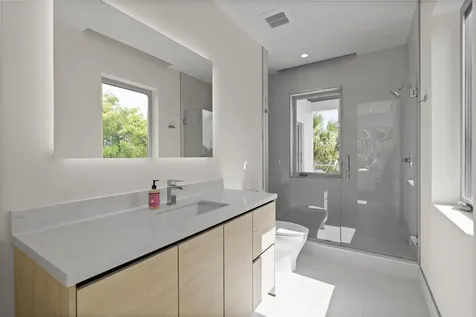221 Shore Court Lauderdale By The Sea FL 33308