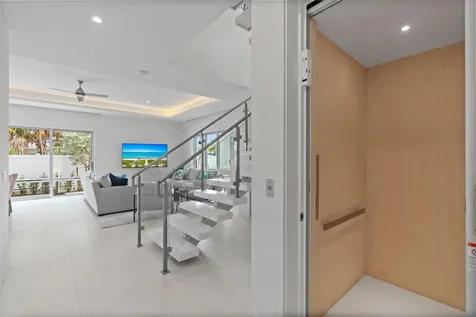 221 Shore Court Lauderdale By The Sea FL 33308