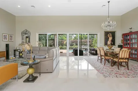 2701 NE 2nd Avenue Wilton Manors FL 33334