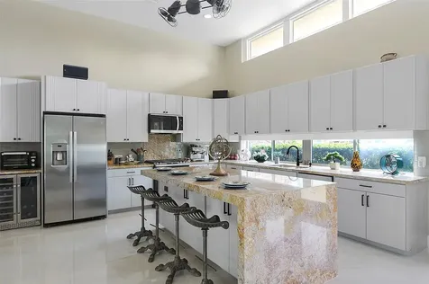 2701 NE 2nd Avenue Wilton Manors FL 33334
