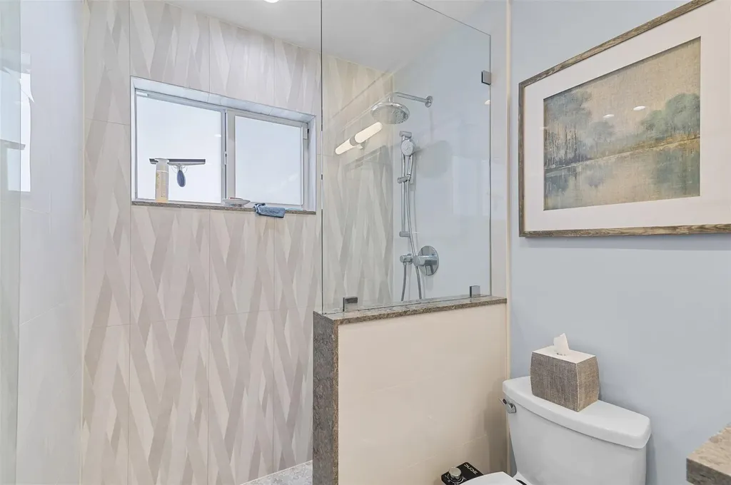 3250 Spanish River Drive Pompano Beach FL 33062