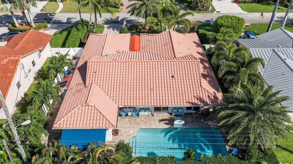 3250 Spanish River Drive Pompano Beach FL 33062