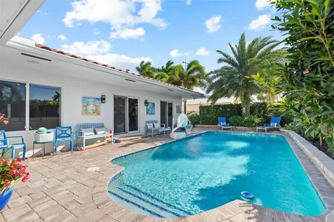 3250 Spanish River Drive Pompano Beach FL 33062