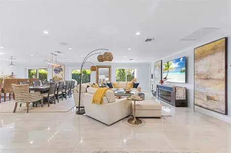 3250 Spanish River Drive Pompano Beach FL 33062