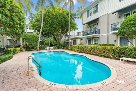 2243 NE 9th Avenue Wilton Manors FL 33305