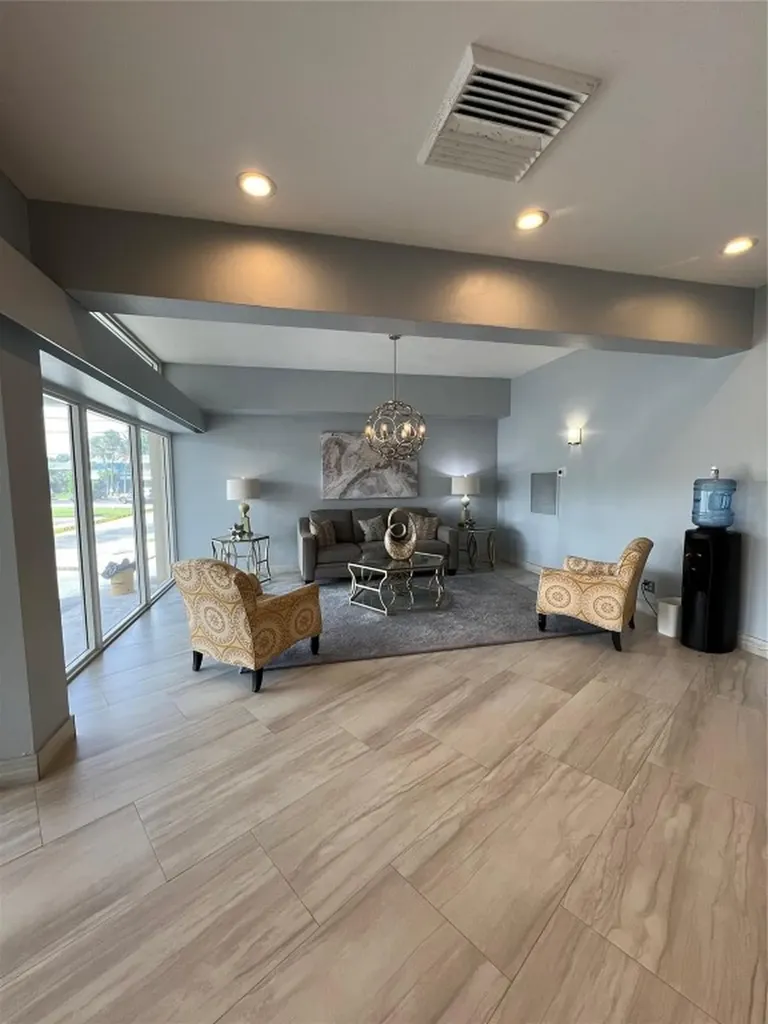 1200 Hibiscus Avenue Pompano Beach FL 33062