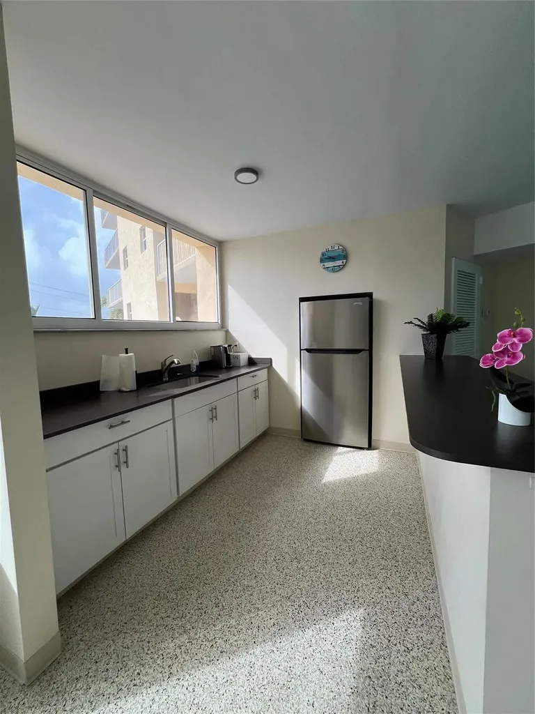 1200 Hibiscus Avenue Pompano Beach FL 33062