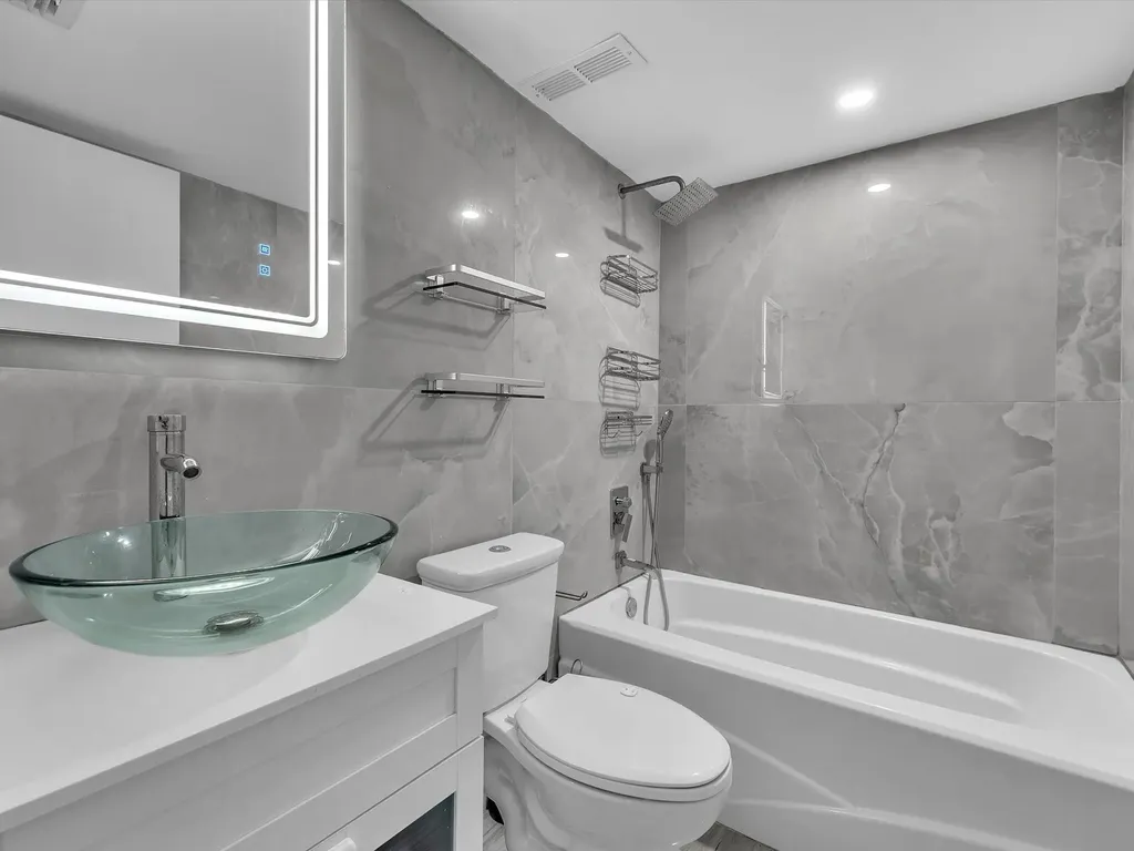 9022 W Atlantic Boulevard Coral Springs FL 33071