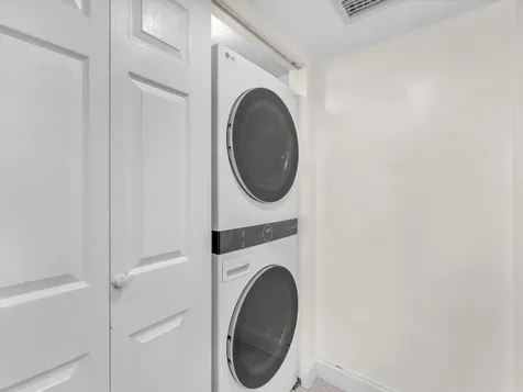 9022 W Atlantic Boulevard Coral Springs FL 33071
