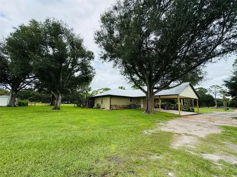 395 SW 30th Terrace Okeechobee FL 34974