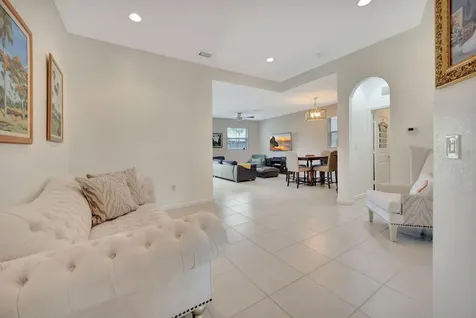 25123 SW 118th Place Cutler Bay FL 33032