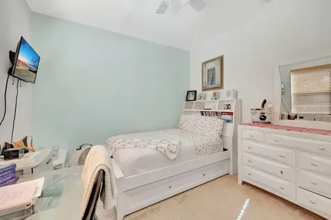 25123 SW 118th Place Cutler Bay FL 33032