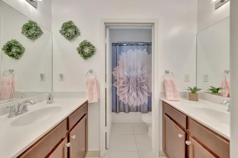 25123 SW 118th Place Cutler Bay FL 33032