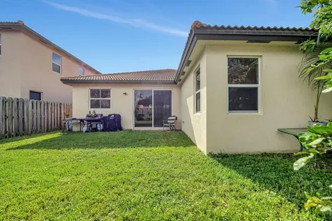 25123 SW 118th Place Cutler Bay FL 33032