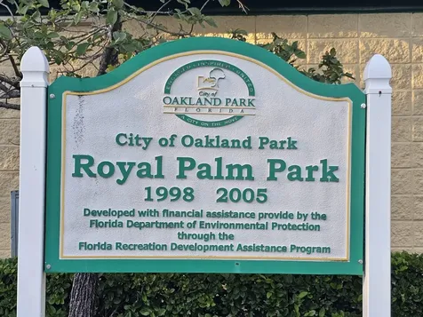118 Royal Park Drive Oakland Park FL 33309