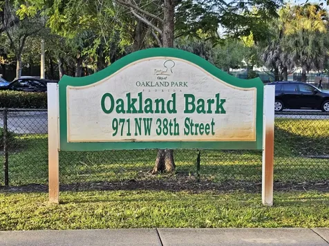 118 Royal Park Drive Oakland Park FL 33309