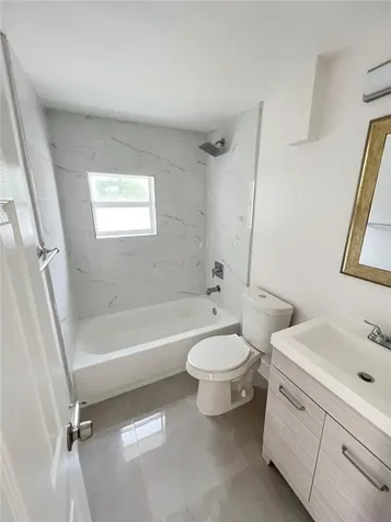 2340 NW 99th Terrace Miami FL 33147