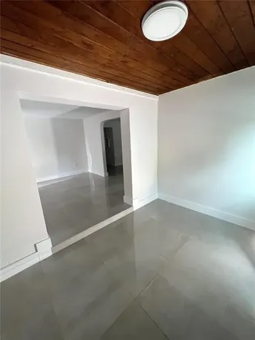 2340 NW 99th Terrace Miami FL 33147