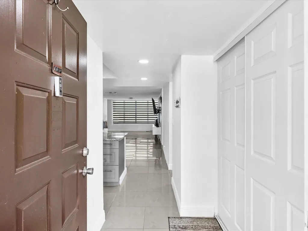 2659 N Carambola Circle Pompano Beach FL 33066
