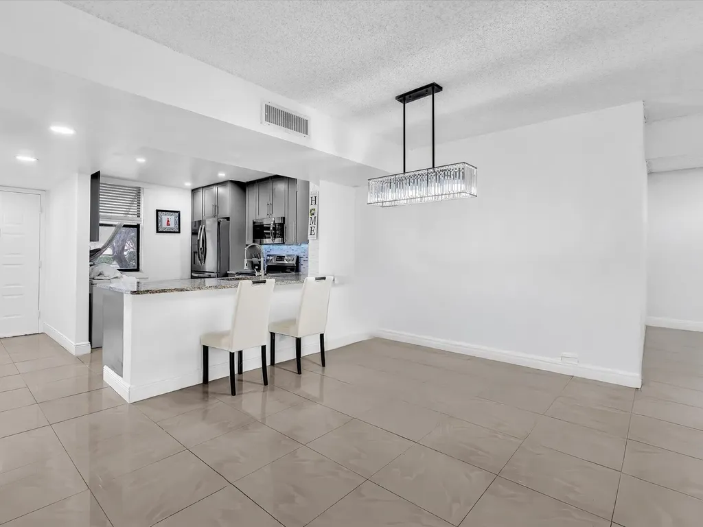 2659 N Carambola Circle Pompano Beach FL 33066