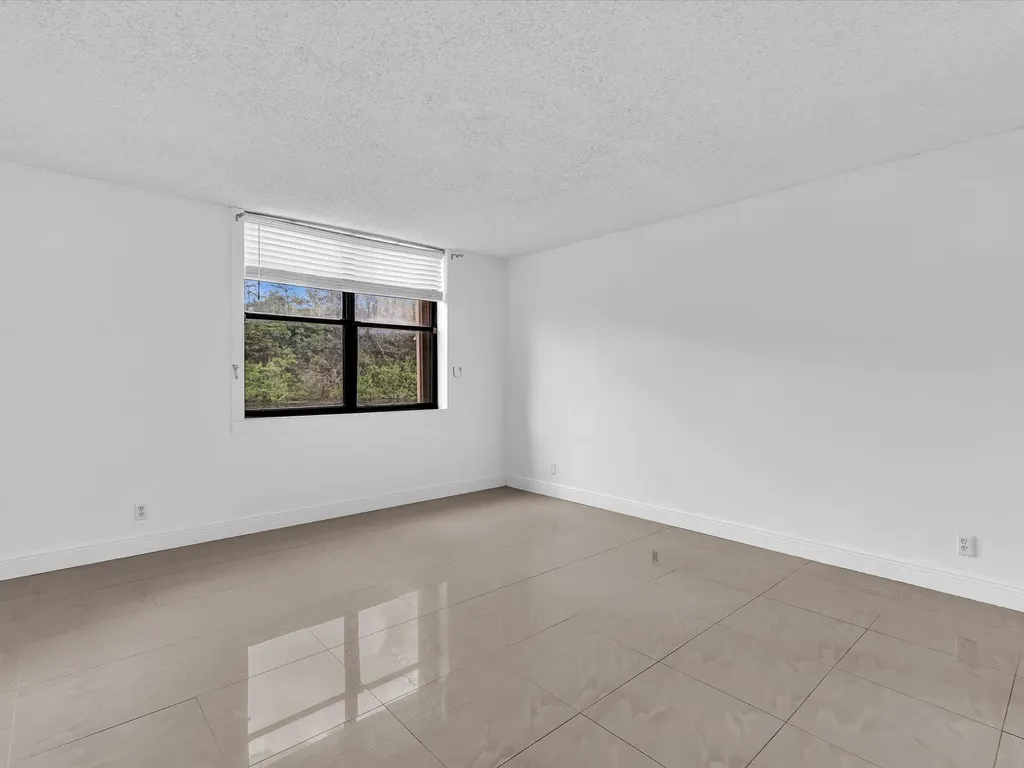 2659 N Carambola Circle Pompano Beach FL 33066
