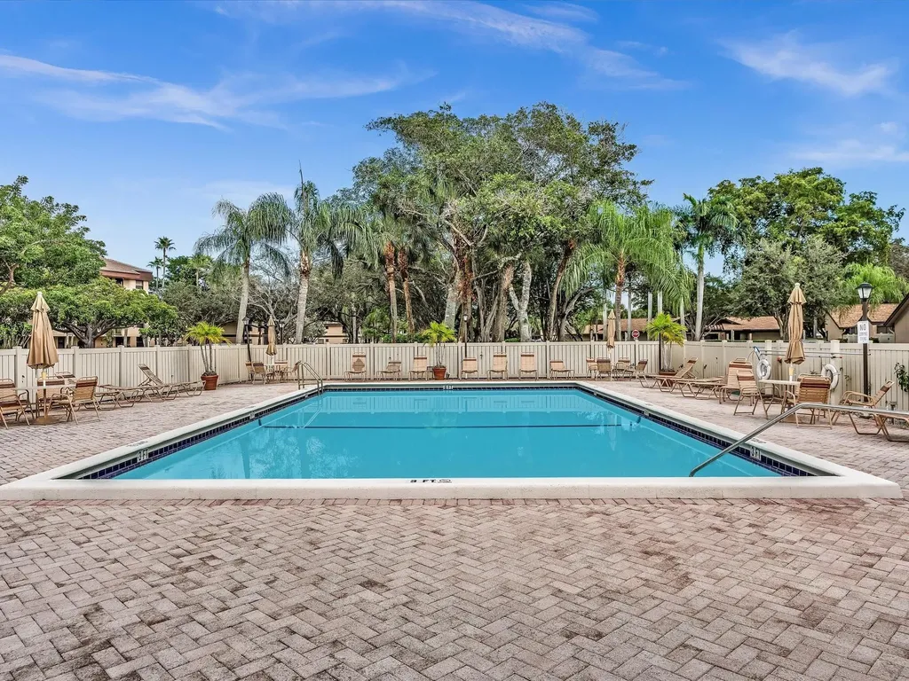 2659 N Carambola Circle Pompano Beach FL 33066