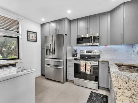2659 N Carambola Circle Pompano Beach FL 33066