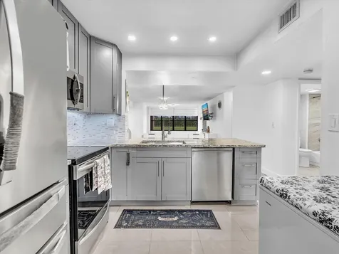 2659 N Carambola Circle Pompano Beach FL 33066
